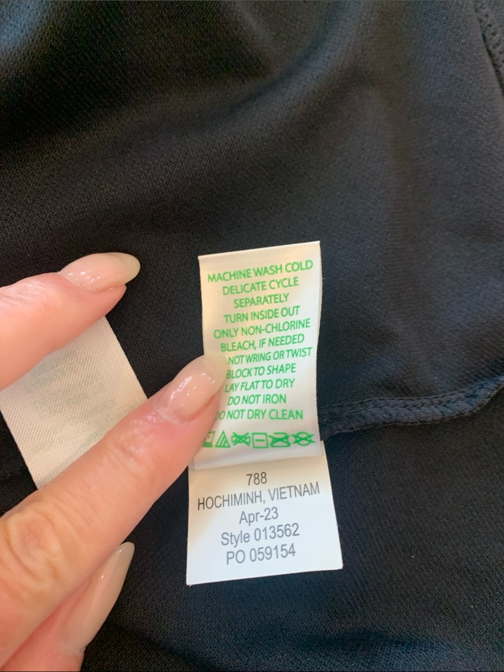 LIKE NEW Lilly Pulitzer Luxetic Long Sleeve Collared Dress with Pockets - Picture 5 of 5